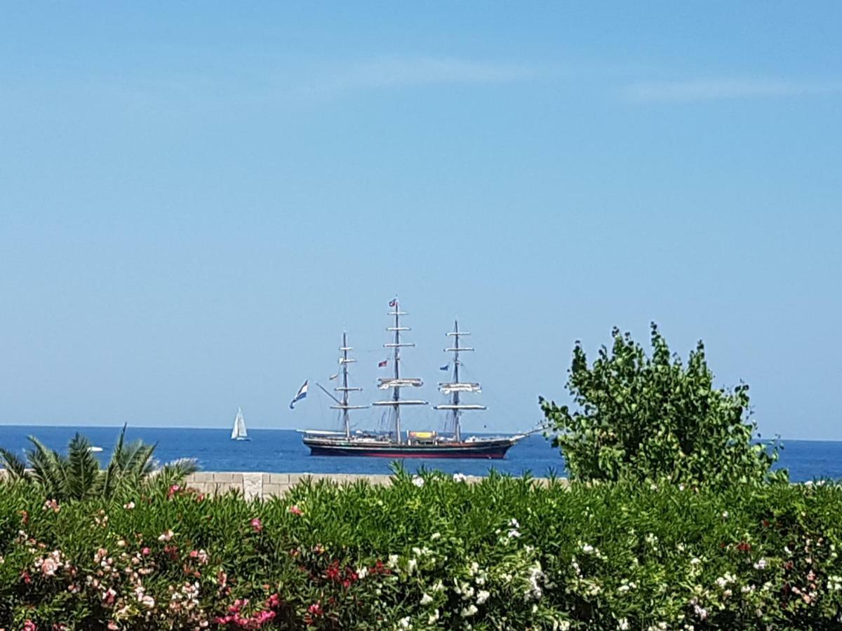 Bed & Breakfast Del Faro Giovinazzo Dış mekan fotoğraf